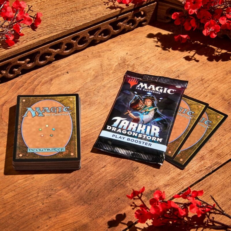 Magic: The Gathering - Tarkir: Dragonstorm Play Booster (30 Count) - Menjong